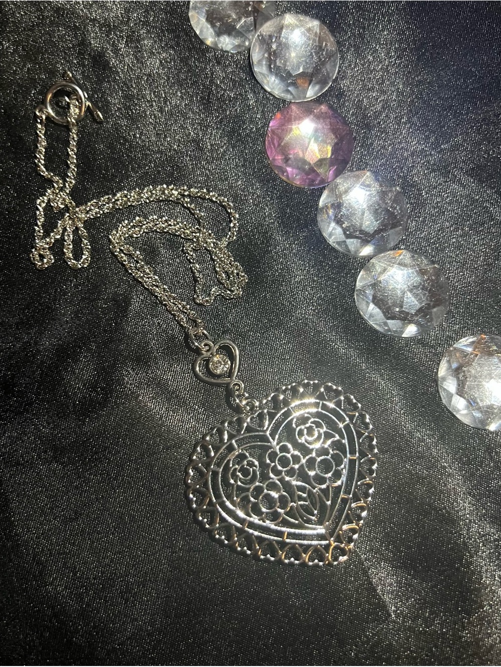 1 Piece Silver Heart Floral Pendant Necklace - Women's Jewelry